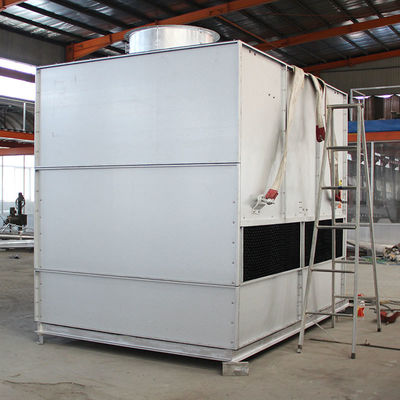 Βιομηχανικός πύργος ψύξης νερού 400 τόνων Cross Flow Automation με σχεδιασμό κλειστού τύπου